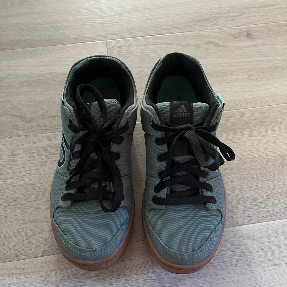 Adidas Five Tens